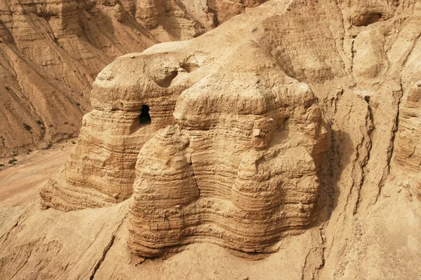 Qumran caves in Qumran National Park — Stock Photo, Image