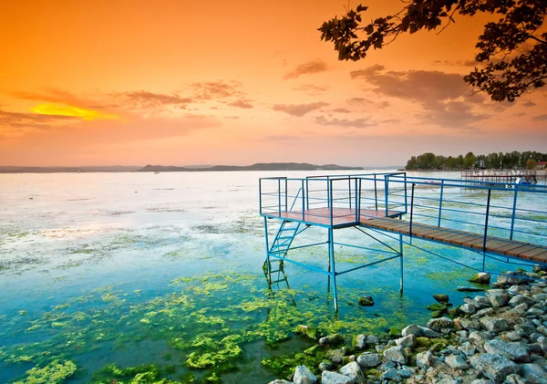 Coucher de soleil au lac Balaton — Photo