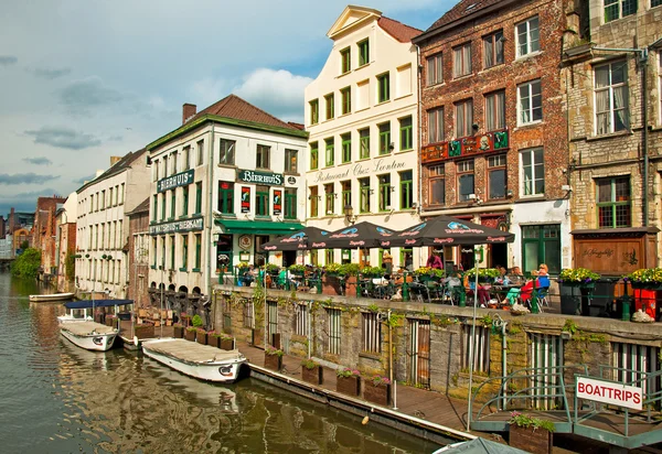 Belas casas em Ghent — Fotografia de Stock