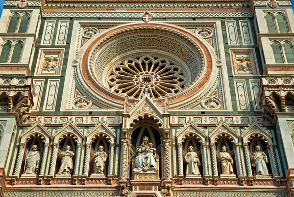 Merveilleuses couleurs du ciel sur la Piazza del Duomo - Florence . — Photo