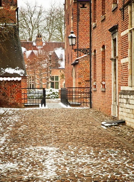 Stare Miasto leuven, Belgia w zimie — Zdjęcie stockowe