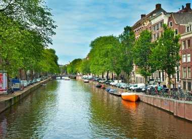 amsterdam kanalları