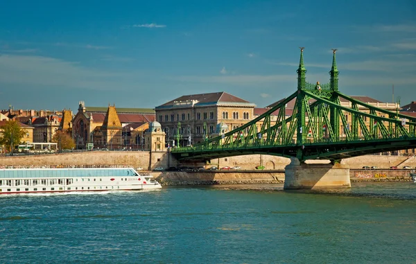 Most wolności w Budapest — Zdjęcie stockowe