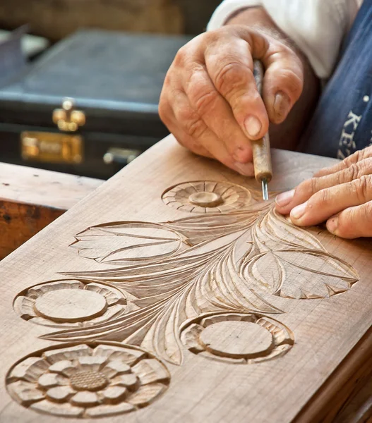Carving — Stock Photo, Image