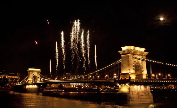 Fireworks over Budapest — Stock Photo, Image