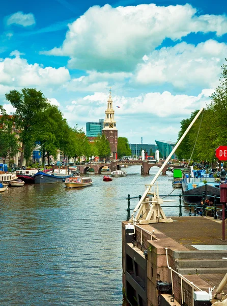 アムステルダムの運河 — ストック写真