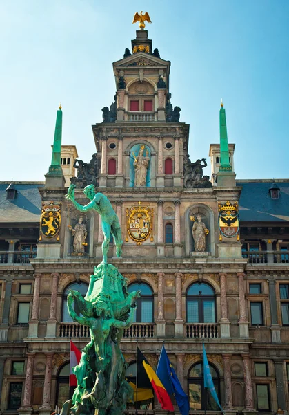 Belle case nel centro storico di Anversa — Foto Stock
