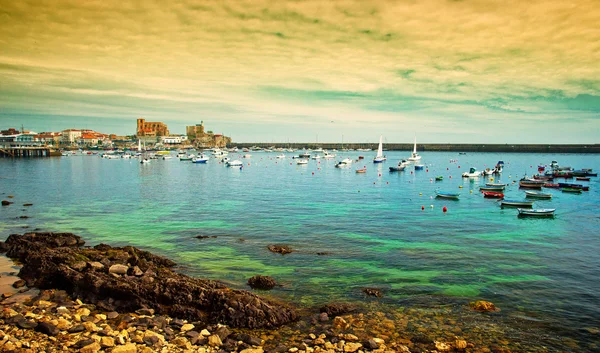 Harbour of Castro Urdiales — Stock Photo, Image