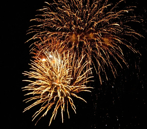 Fantástico fuegos artificiales — Foto de Stock