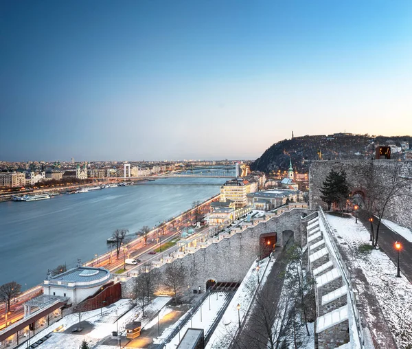 Vista Sobre Budapest Castillo Buda Invierno —  Fotos de Stock