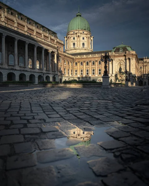 Palazzo Reale Buda Budapest Dopo Una Pioggia Estiva — Foto Stock