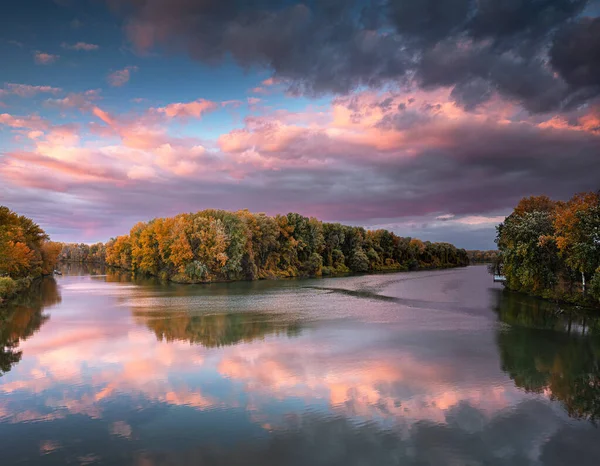 Herrlicher Sonnenuntergang Über Der Theiß Bei Tokaj Herbst — Stockfoto