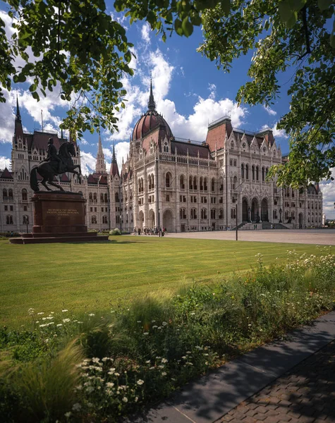 Slavný Maďarský Parlament Náměstí Kossuth Budapešť — Stock fotografie