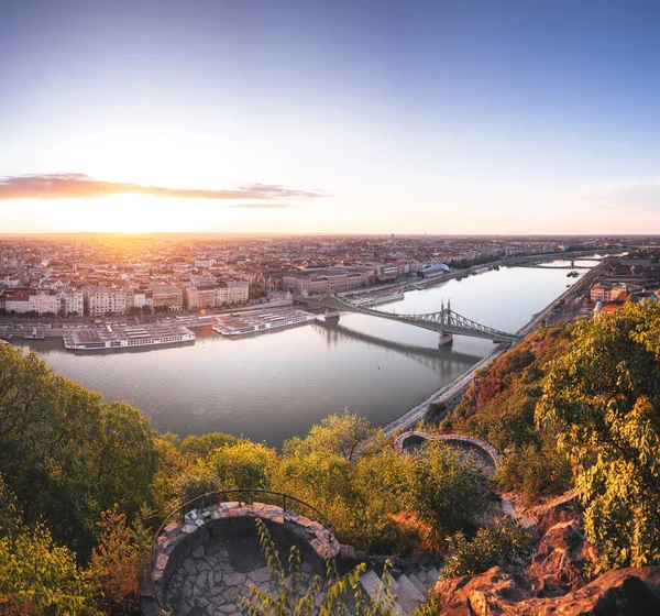 Morning View Liberty Bridge Budapest Hungary — Stockfoto