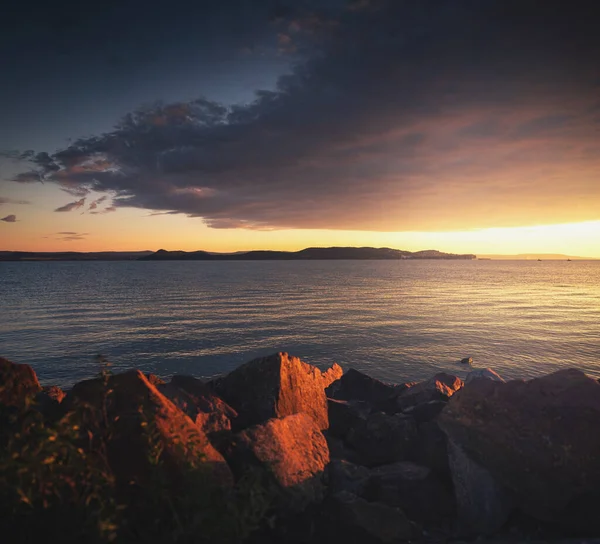 Влітку Над Озером Балатон Угорщина Проходив Дивовижний Захід Сонця — стокове фото