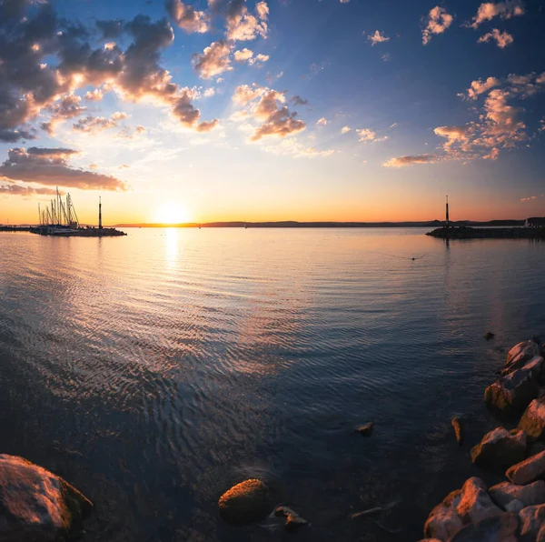 Влітку Над Озером Балатон Угорщина Проходив Дивовижний Захід Сонця — стокове фото