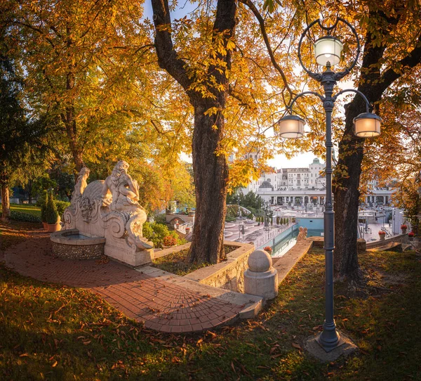 Budapest Hungary October 2019 Varmebad Ved Gellert Budapest Gellert Medisinalbad – stockfoto