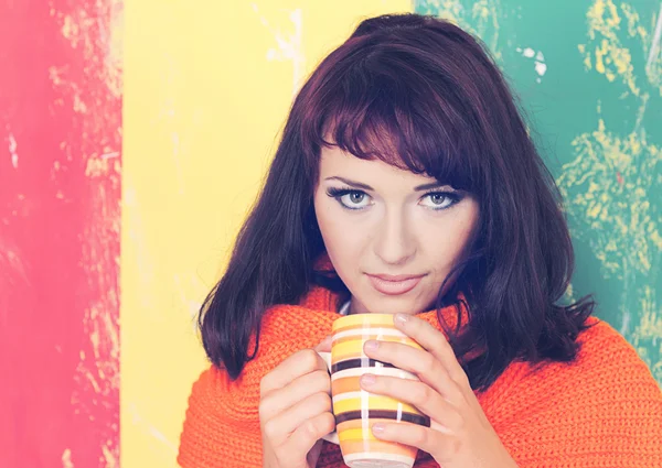 Woman in casual wear with cup — Stock Photo, Image