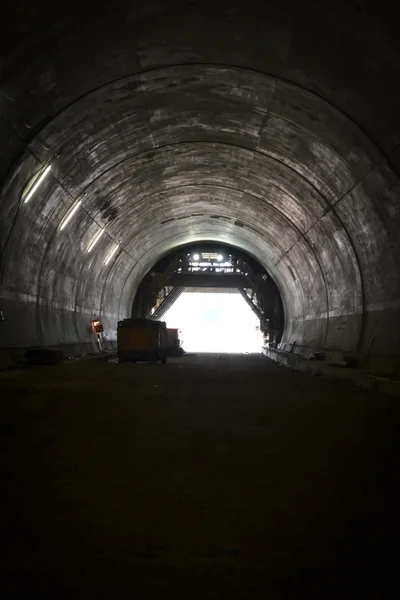 Werken in de tunnel — Stockfoto