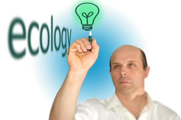 Man drawing a light bulb — Stock Photo, Image