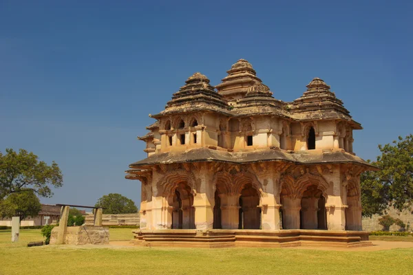 Lotus Mahal en Hampi, India — Foto de Stock