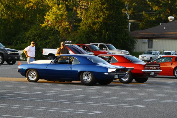 Two Chevrolet Camaros — Stock Photo, Image