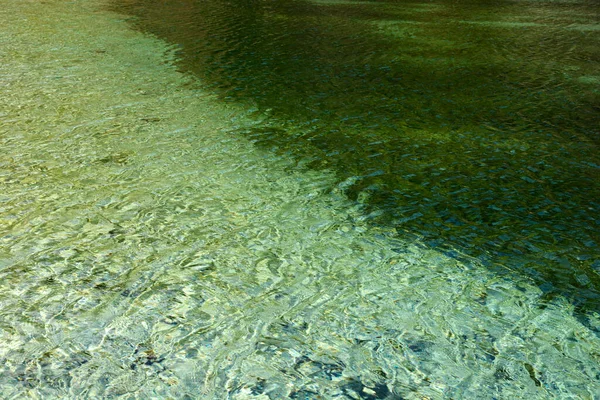 Detalhe Superfície Lago Com Ondas Reflexões — Fotografia de Stock