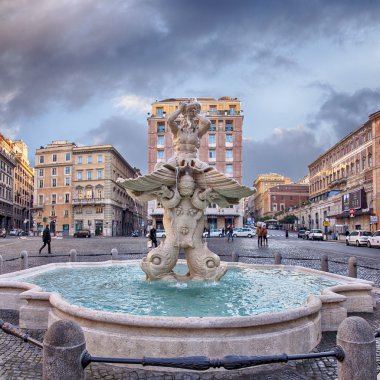 Roma'da, İtalya'da triton Çeşmesi (Fontana del tonlu)