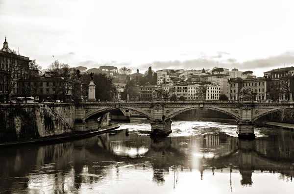 Мосты Рима — стоковое фото