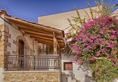Girit evi