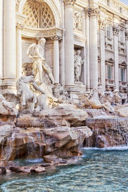 Trevi Çeşmesi