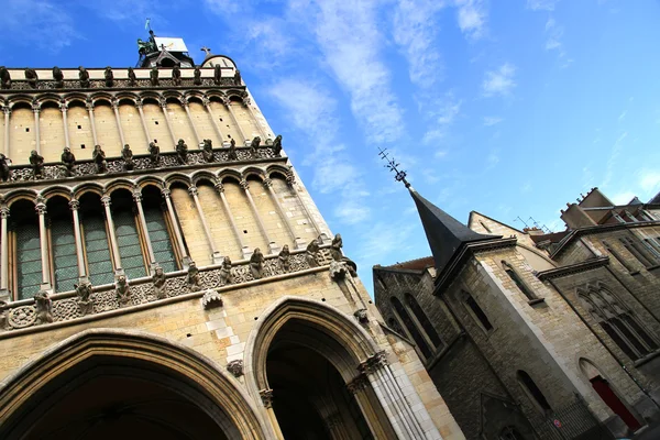 Arquitetura antiga em Dijon — Fotografia de Stock