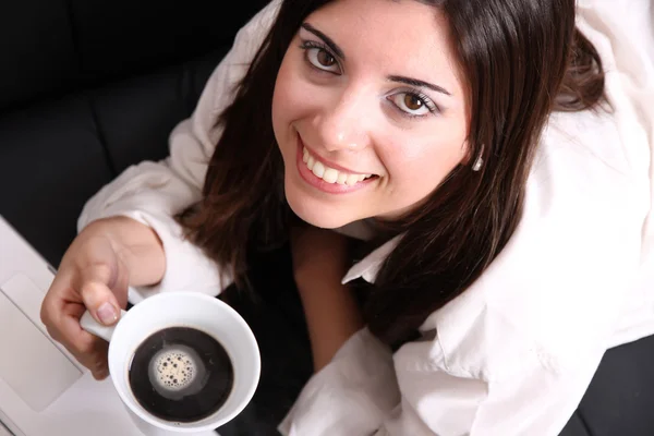Koffie en laptop — Stockfoto