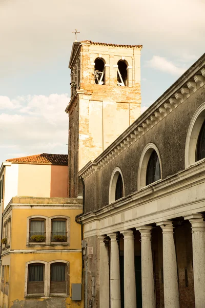 Arquitectura histórica en Venecia — Foto de Stock