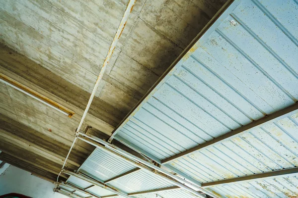 Garage ceiling — Stock Photo, Image