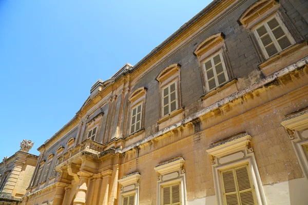 Historisk arkitektur i mdina — Stockfoto