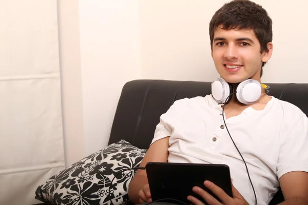 Tablet PC on the Sofa — Stock Photo, Image