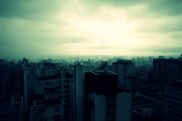 Polluted Sao Paulo - Retro image — Stock Photo, Image