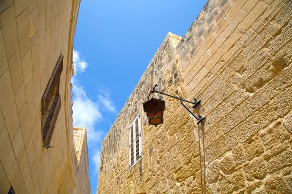 Historisk arkitektur i mdina — Stockfoto