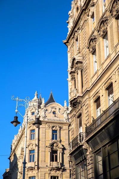 Historisk arkitektur i Budapest – stockfoto