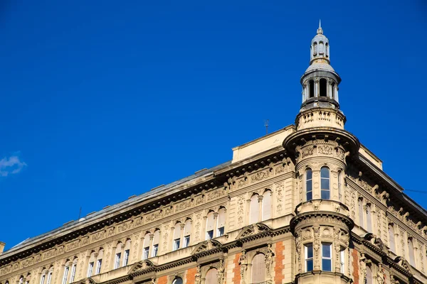 Historische architektur in budapest — Stockfoto