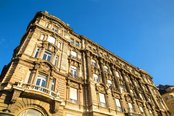 Arquitetura histórica no orçamento — Fotografia de Stock