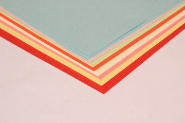 Renkli kağıt