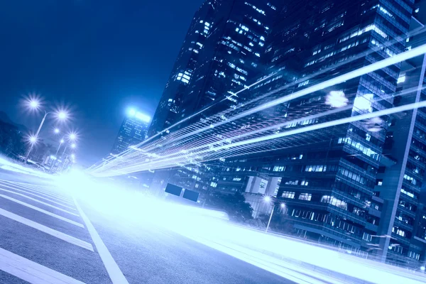 Traffic in city at night — Stock Photo, Image