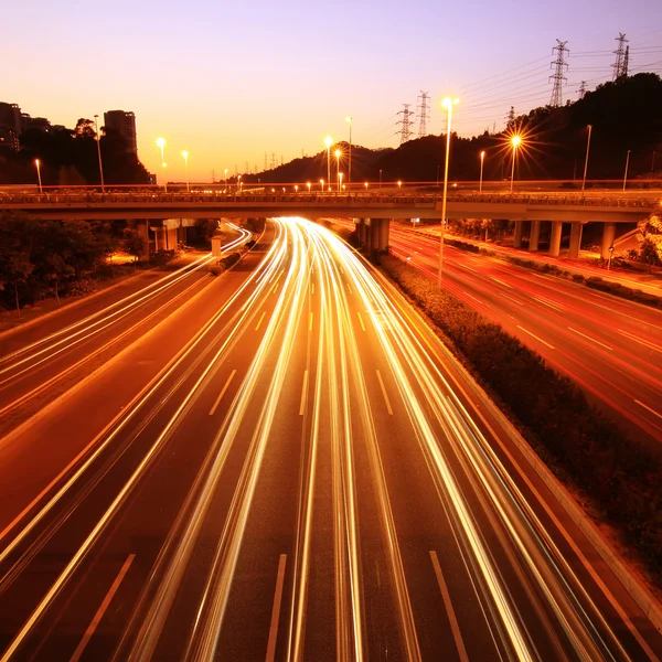 Luces del coche senderos — Foto de Stock