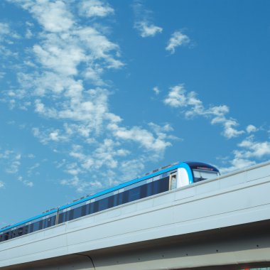 yüksek hızlı tren