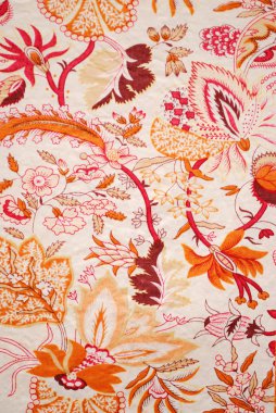 doku çiçek üzerinde yorgan