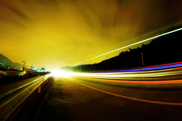 Auto-estrada à noite — Fotografia de Stock