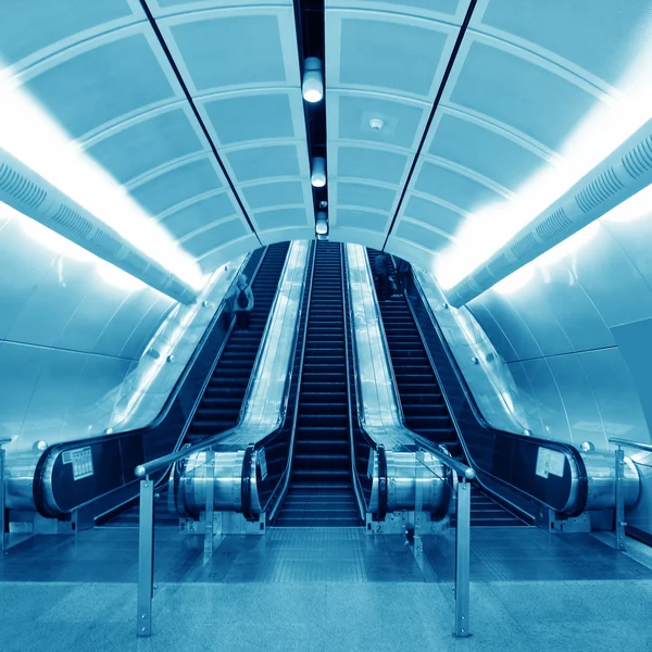 yürüyen merdivenler