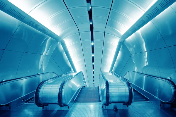 yürüyen merdivenler